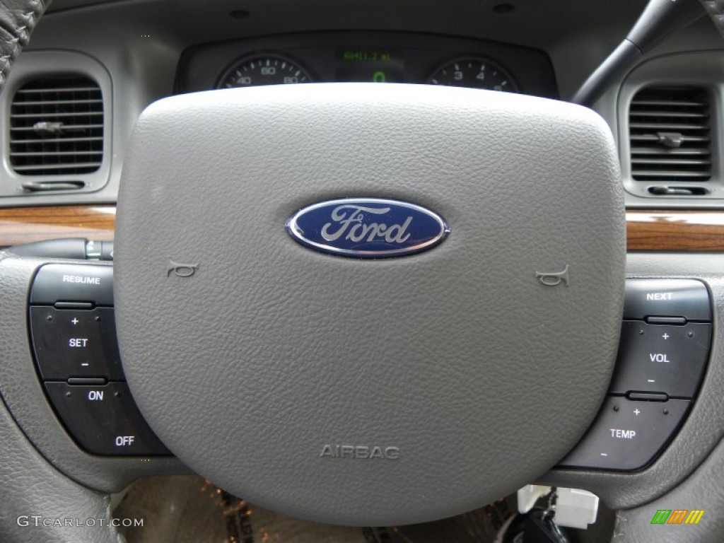 2008 Ford Crown Victoria LX Controls Photo #57018954