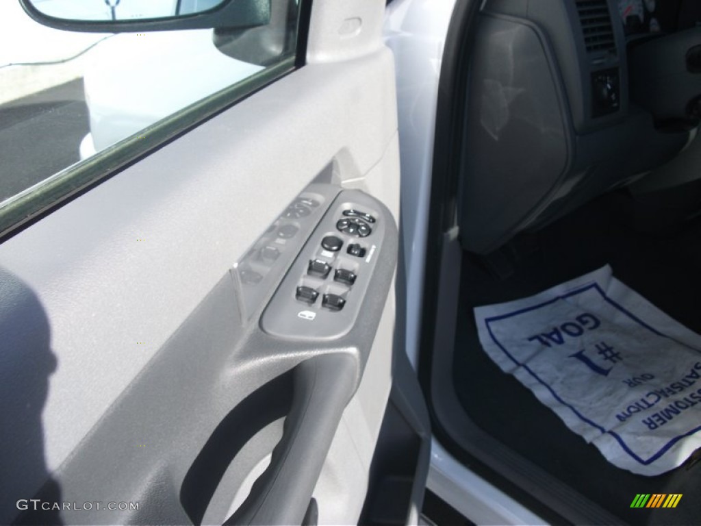 2007 Ram 1500 ST Quad Cab 4x4 - Bright White / Medium Slate Gray photo #12