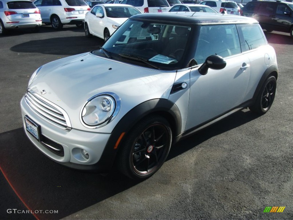 White Silver Metallic 2011 Mini Cooper Hardtop Exterior Photo #57022348
