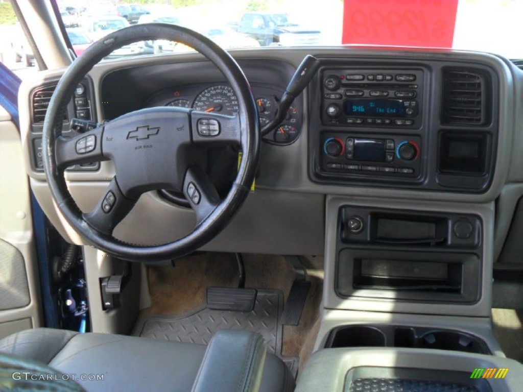 2006 Chevrolet Silverado 1500 LT Crew Cab 4x4 Medium Gray Dashboard Photo #57023080
