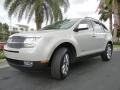 NH - Light Sage Metallic Lincoln MKX (2007)