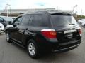 Black - Highlander V6 4WD Photo No. 4