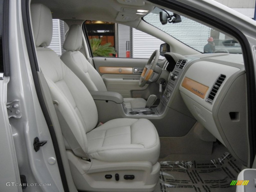 Medium Camel Interior 2007 Lincoln MKX Standard MKX Model Photo #57023213