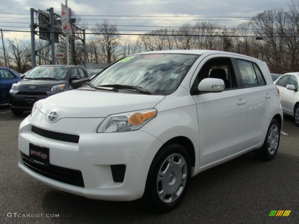 Super White 2008 Scion xD Standard xD Model Exterior Photo #57023504