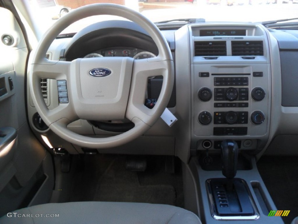 2008 Escape XLT V6 4WD - Redfire Metallic / Stone photo #14