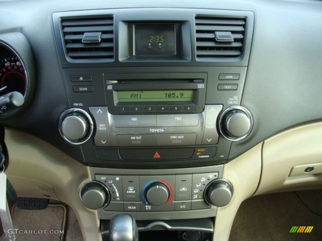 2009 Highlander V6 4WD - Cypress Green Pearl / Sand Beige photo #11