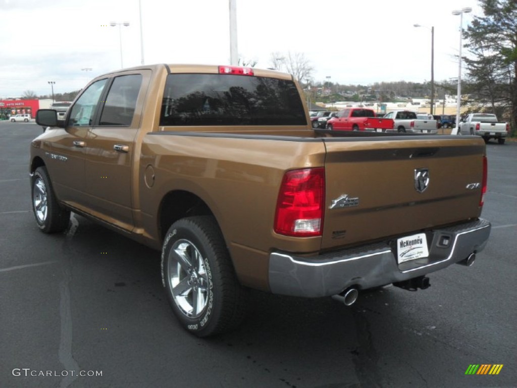 2012 Ram 1500 Big Horn Crew Cab 4x4 - Saddle Brown Pearl / Light Pebble Beige/Bark Brown photo #2