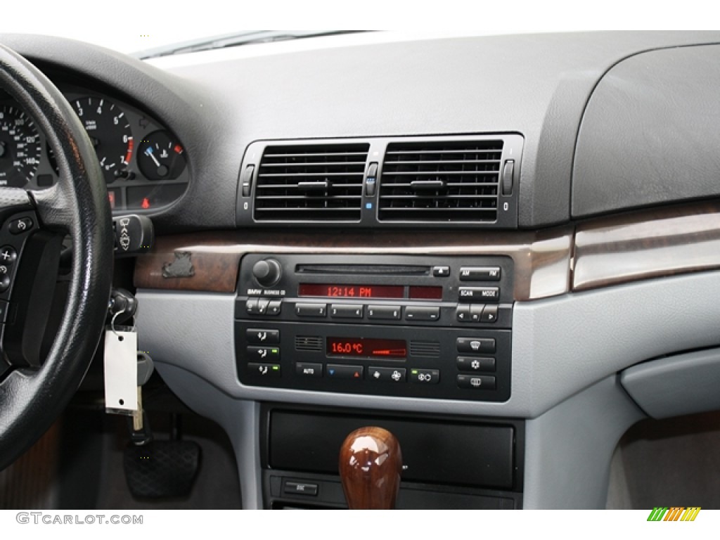 2002 3 Series 325i Sedan - Titanium Silver Metallic / Grey photo #15