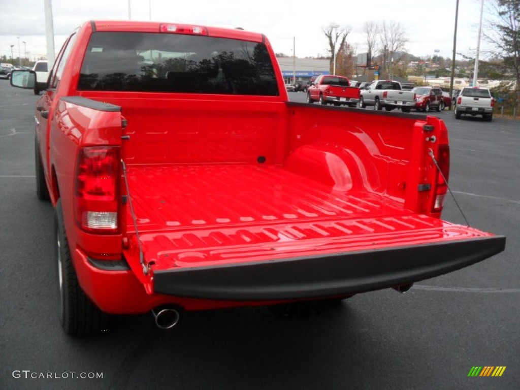 2012 Ram 1500 Express Crew Cab 4x4 - Flame Red / Dark Slate Gray/Medium Graystone photo #17