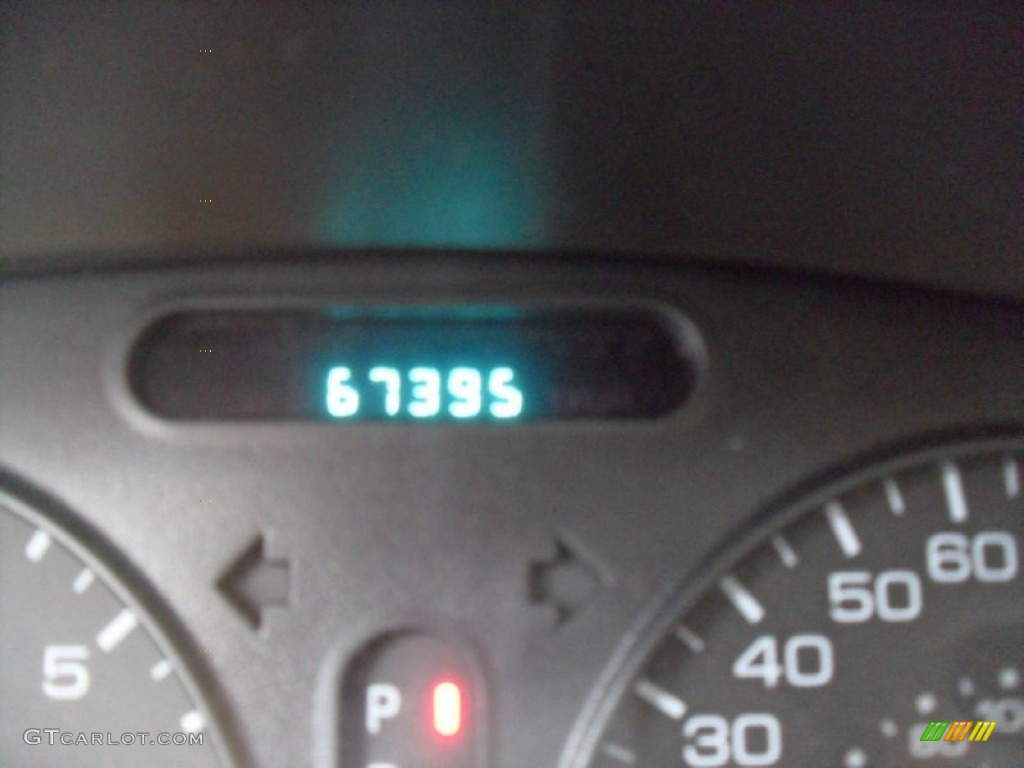 2003 Alero GL Sedan - Ruby Red Metallic / Pewter photo #25