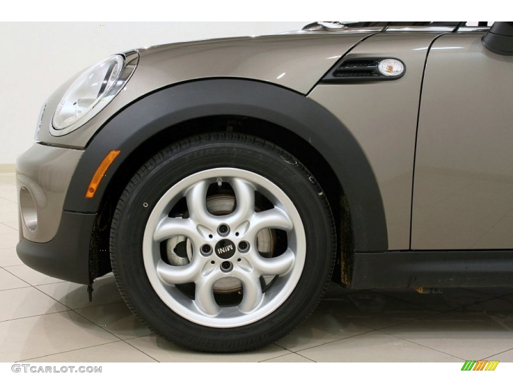 2011 Cooper Hardtop - Velvet Silver Metallic / Carbon Black photo #20