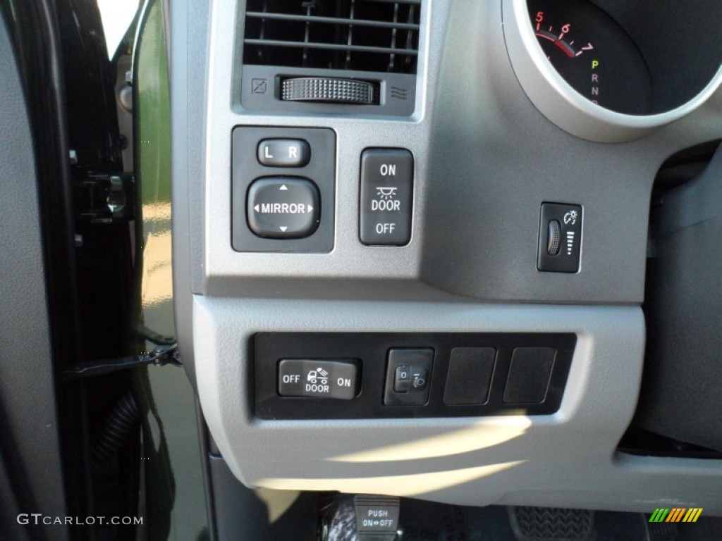 2012 Toyota Tundra Texas Edition CrewMax Controls Photo #57030242