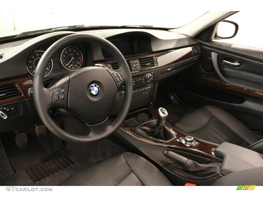 2011 BMW 3 Series 335i Sedan Black Dashboard Photo #57030566