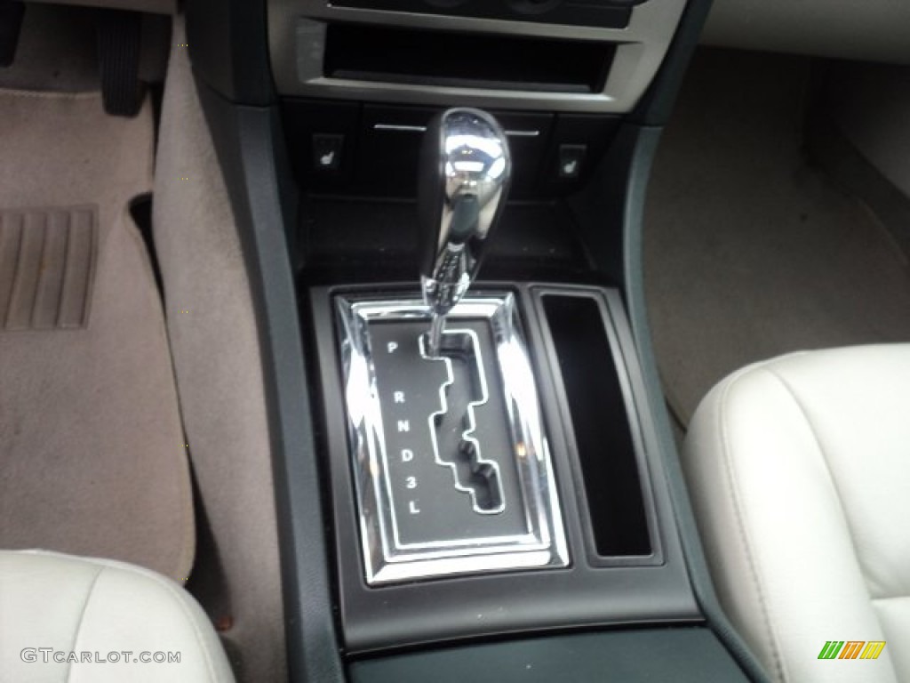 2006 Chrysler 300 Touring 4 Speed Automatic Transmission Photo #57032051