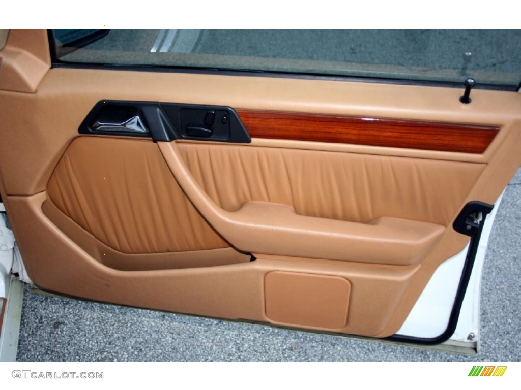 1992 Mercedes-Benz E Class 300 E Sedan Door Panel Photos