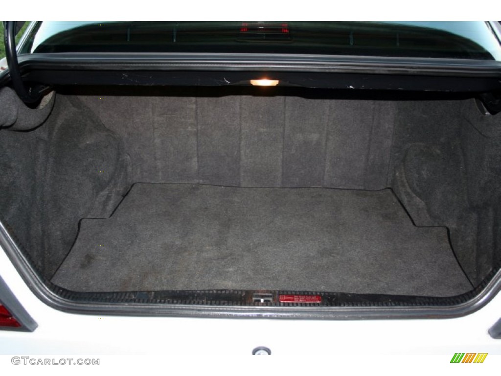 1992 Mercedes-Benz E Class 300 E Sedan Trunk Photo #57032732