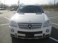 Arctic White - ML 550 4Matic Photo No. 2