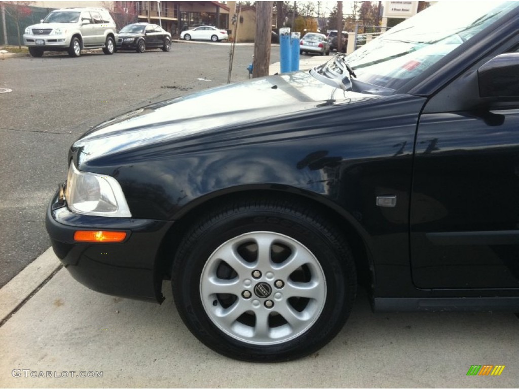 2001 S40 1.9T - Midnight Black Metallic / Off Black photo #3