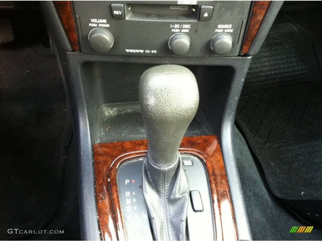 2001 S40 1.9T - Midnight Black Metallic / Off Black photo #31