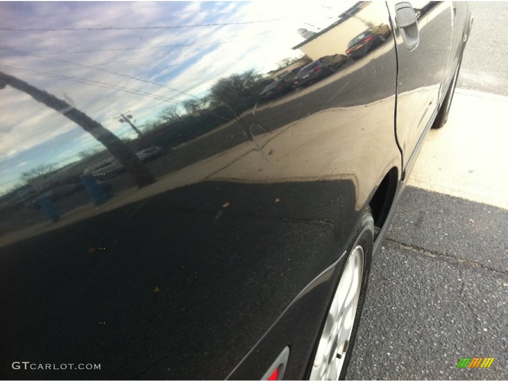 2001 S40 1.9T - Midnight Black Metallic / Off Black photo #38