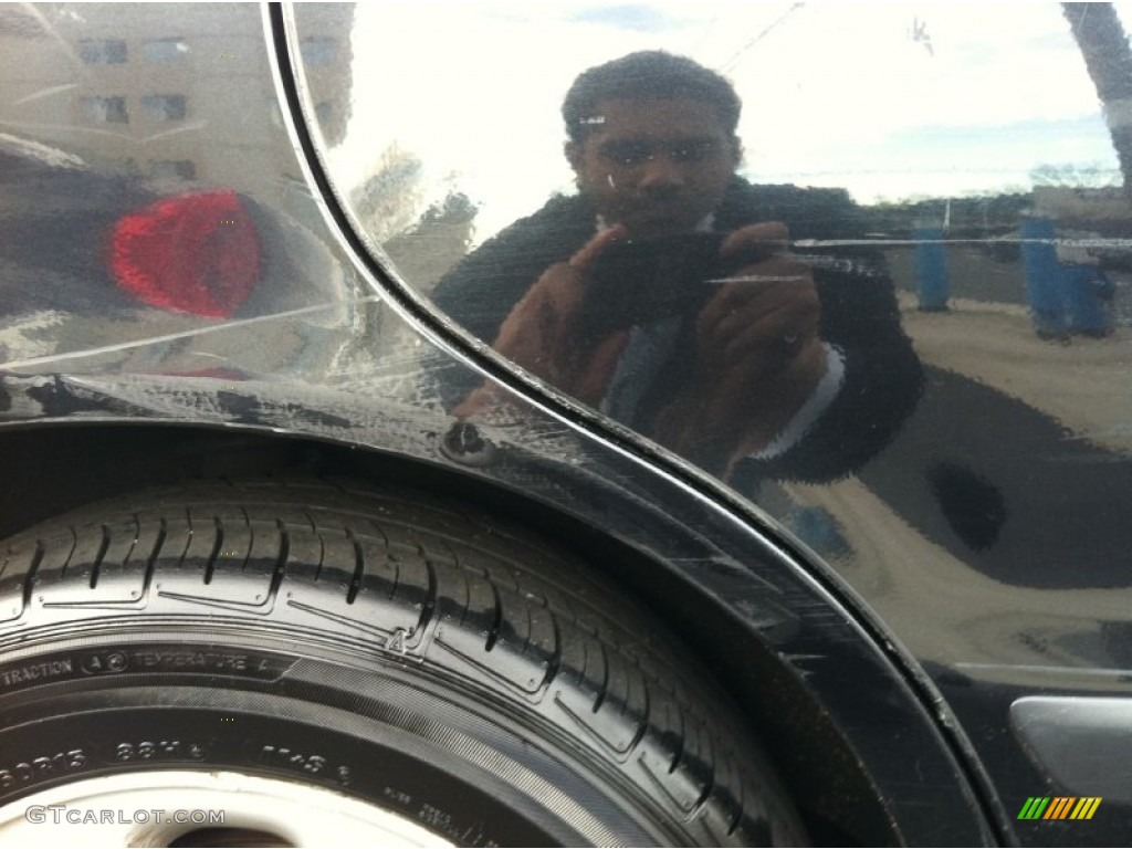 2001 S40 1.9T - Midnight Black Metallic / Off Black photo #39