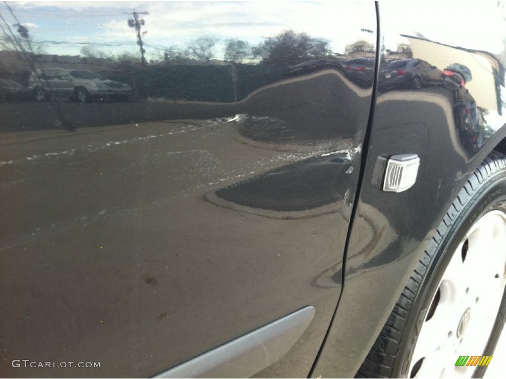 2001 S40 1.9T - Midnight Black Metallic / Off Black photo #42