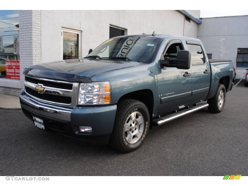 2007 Silverado 1500 LT Crew Cab 4x4 - Blue Granite Metallic / Ebony Black photo #1