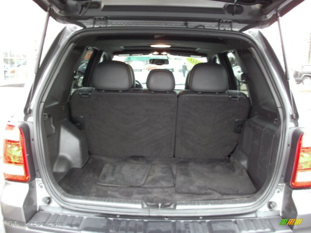 2010 Ford Escape Limited 4WD Trunk Photos