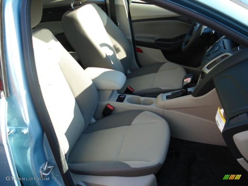 2012 Focus SE Sedan - Frosted Glass Metallic / Stone photo #16