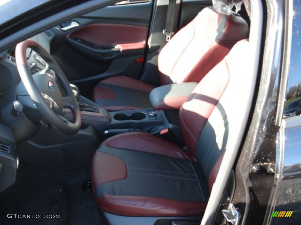 2012 Focus SE Sport Sedan - Black / Tuscany Red Leather photo #11