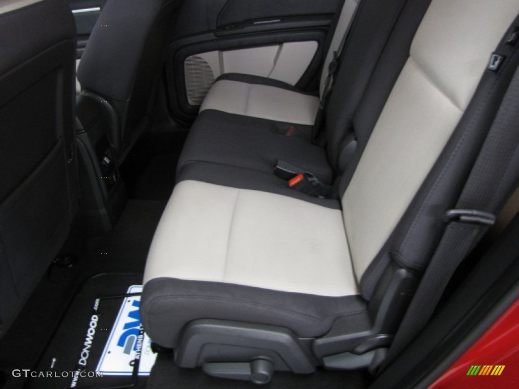 2009 Journey SXT - Inferno Red Crystal Pearl / Dark Slate Gray/Light Graystone photo #13