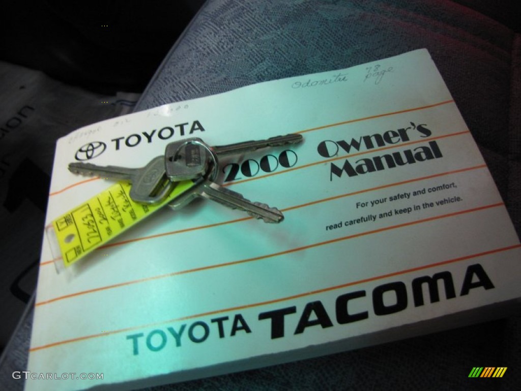 2000 Toyota Tacoma SR5 Extended Cab Keys Photo #57039837