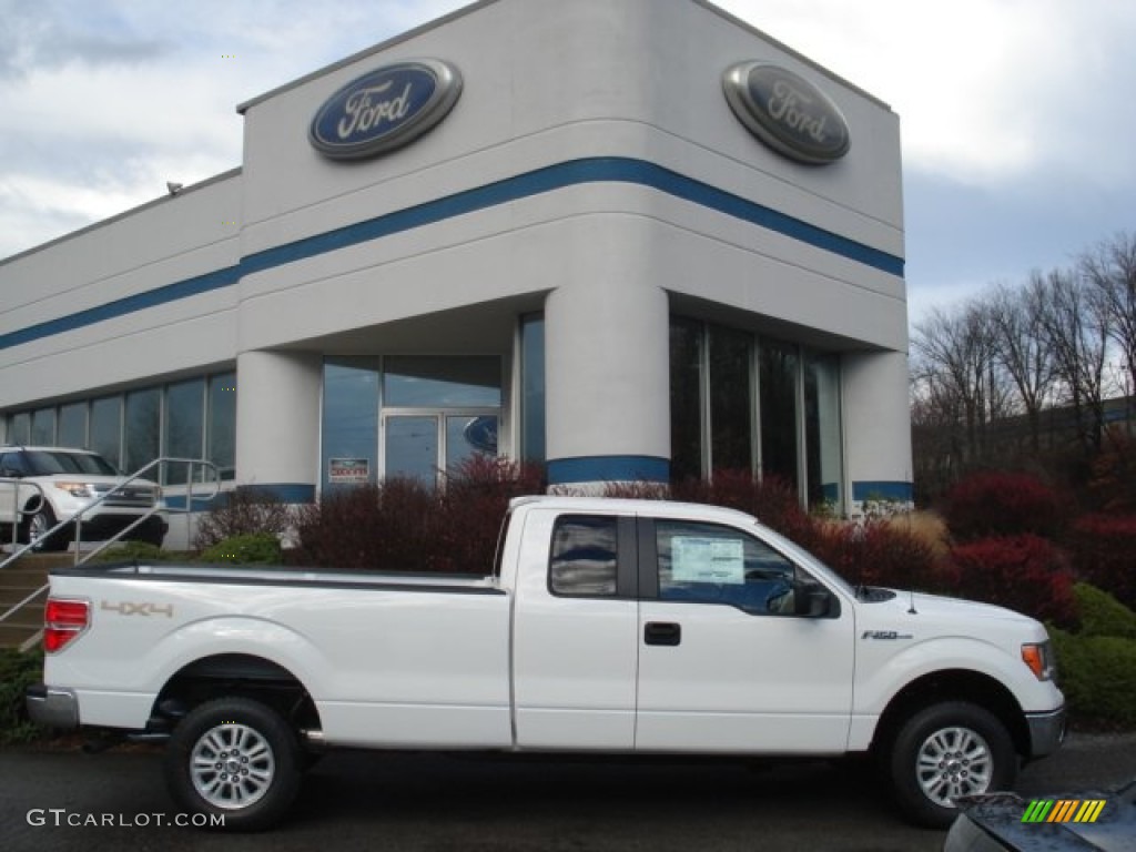 2011 F150 XLT SuperCab 4x4 - Oxford White / Pale Adobe photo #1