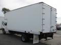 2004 Oxford White Ford E Series Cutaway E450 Commercial Moving Truck  photo #4