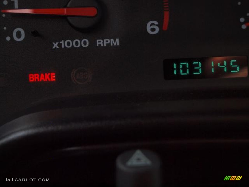 2004 Wrangler X 4x4 - Black / Dark Slate Gray photo #16