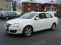 Candy White - Jetta SE Sedan Photo No. 3
