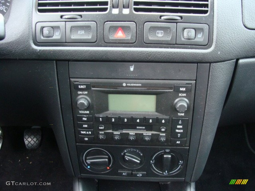 2003 Jetta GLS 1.8T Sedan - Platinum Grey Metallic / Black photo #10