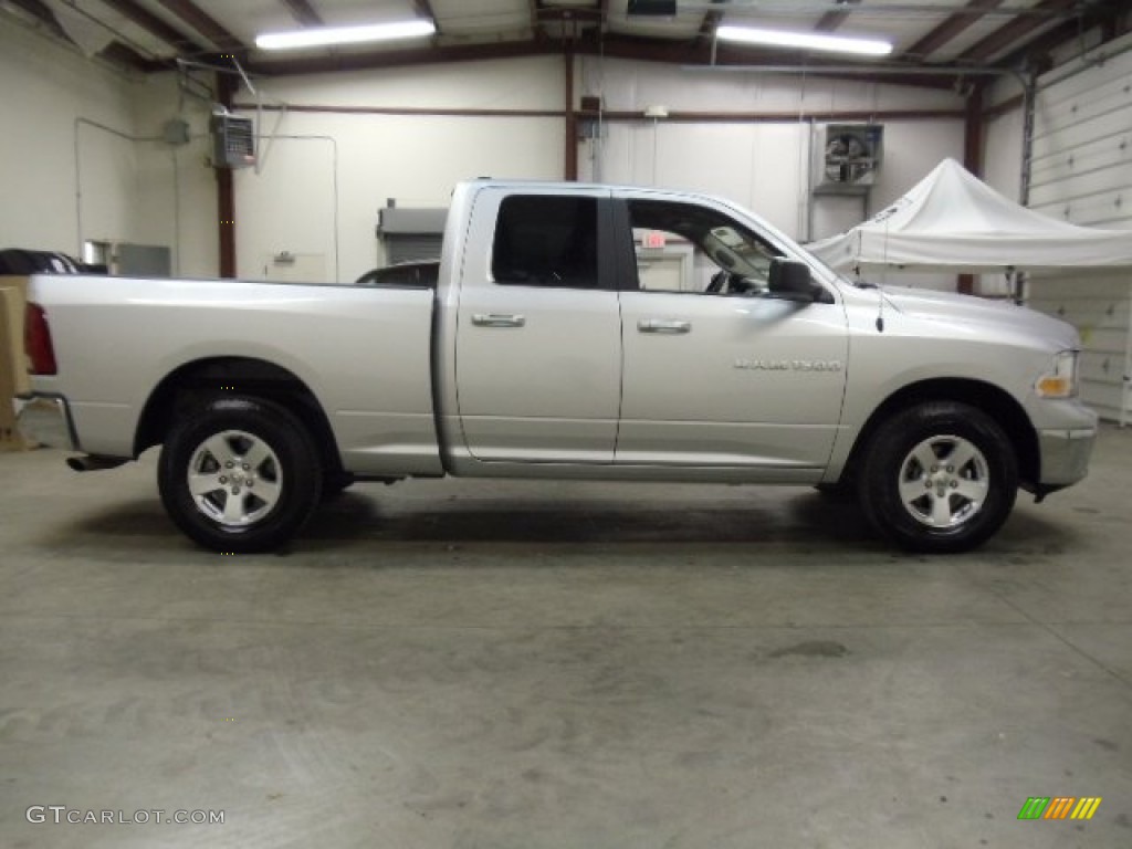 2011 Ram 1500 SLT Quad Cab 4x4 - Bright Silver Metallic / Dark Slate Gray/Medium Graystone photo #6