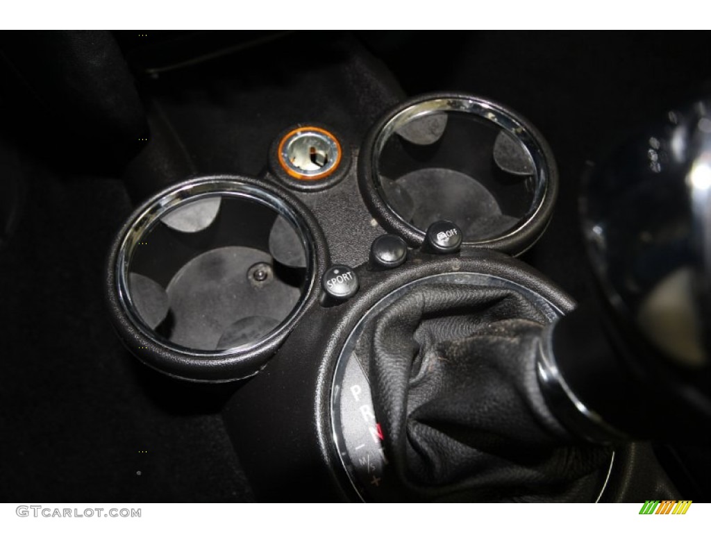 2011 Cooper Convertible - British Racing Green II / Gravity Polar Beige Leather photo #17