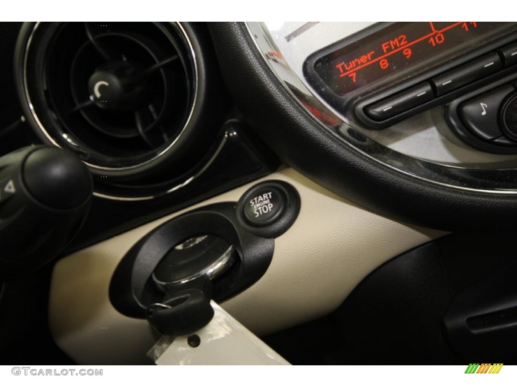 2011 Cooper Convertible - British Racing Green II / Gravity Polar Beige Leather photo #19