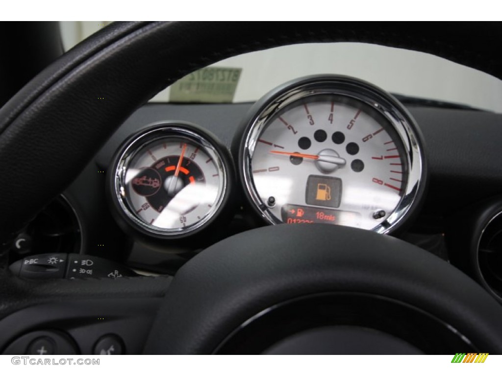 2011 Cooper Convertible - British Racing Green II / Gravity Polar Beige Leather photo #23