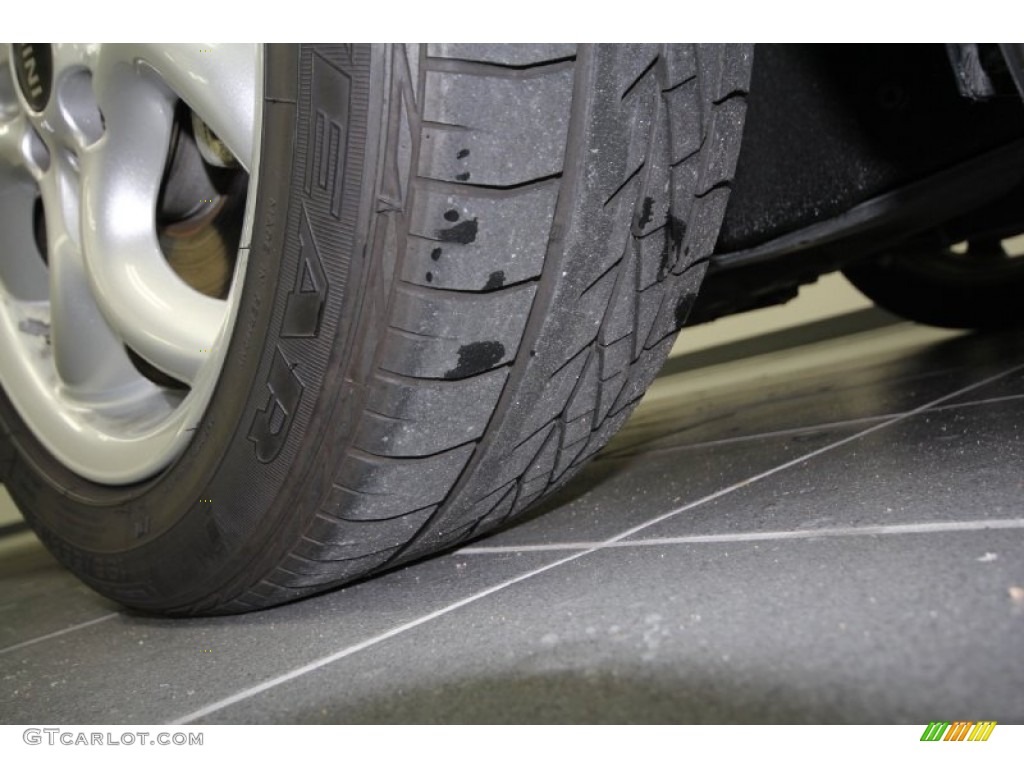 2011 Cooper Convertible - British Racing Green II / Gravity Polar Beige Leather photo #37