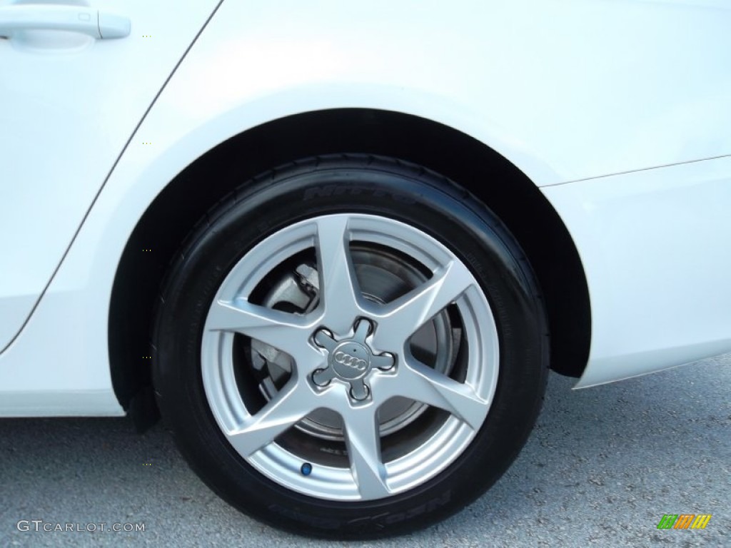 2009 Audi A4 2.0T Sedan Wheel Photo #57053474