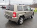 2007 Light Khaki Metallic Jeep Patriot Sport 4x4  photo #10