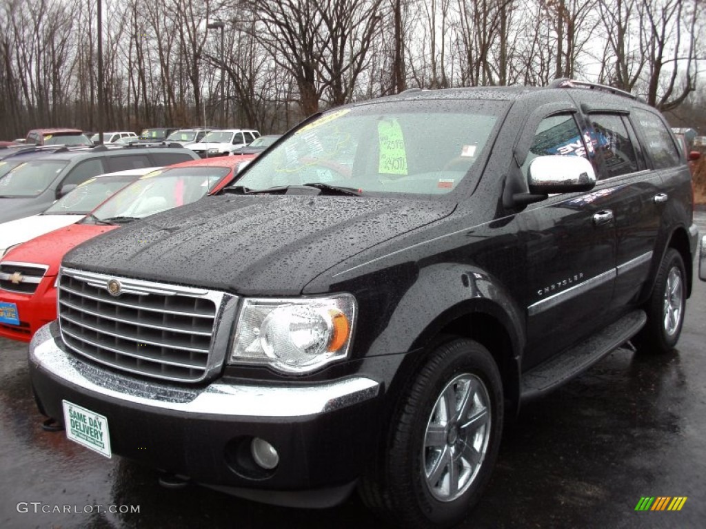 2008 Aspen Limited 4WD - Brilliant Black Crystal Pearl / Dark Slate Gray/Light Slate Gray photo #1