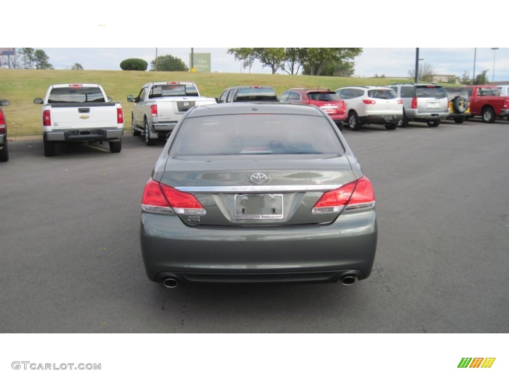 2011 Avalon Limited - Cypress Green Pearl / Light Gray photo #4
