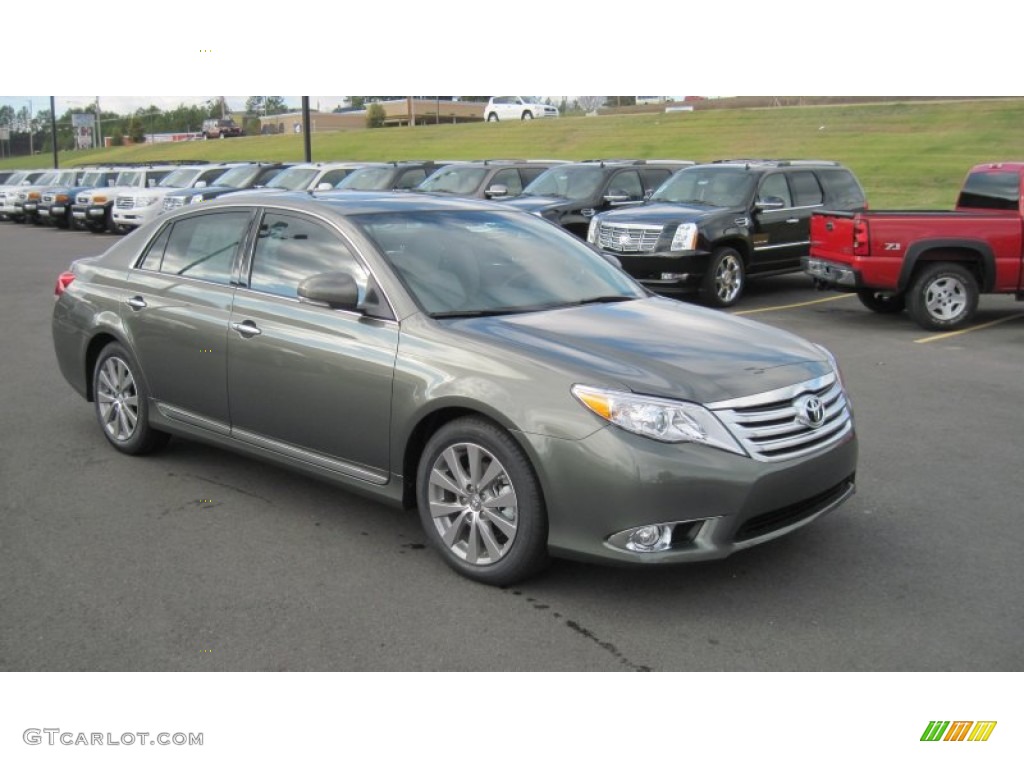 2011 Avalon Limited - Cypress Green Pearl / Light Gray photo #7