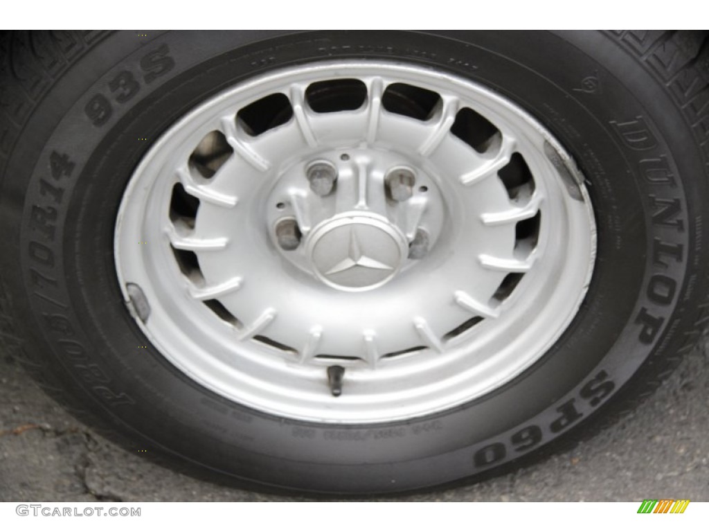 1985 Mercedes-Benz SL Class 380 SL Roadster Wheel Photo #57060659