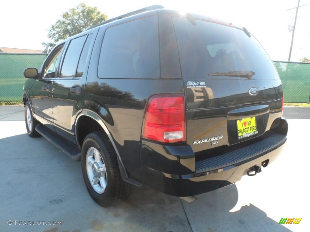 2004 Explorer XLT - Black / Graphite photo #5