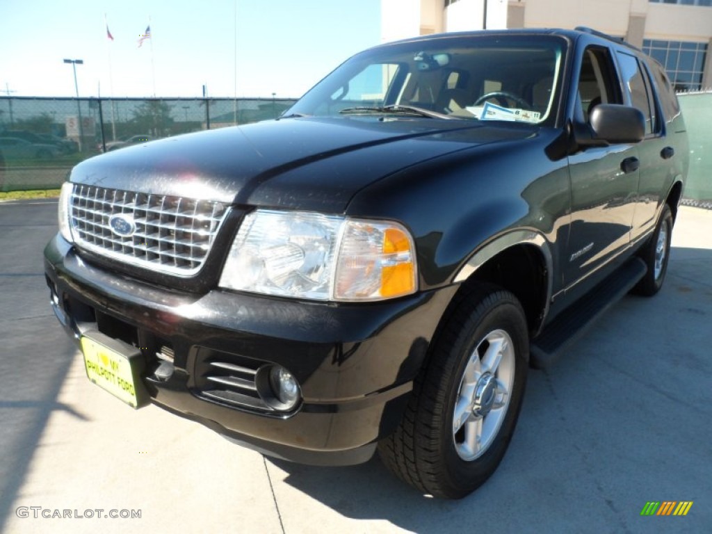 2004 Explorer XLT - Black / Graphite photo #7